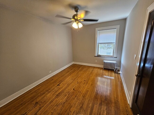 Foto del edificio - 4537 N Hamilton Ave