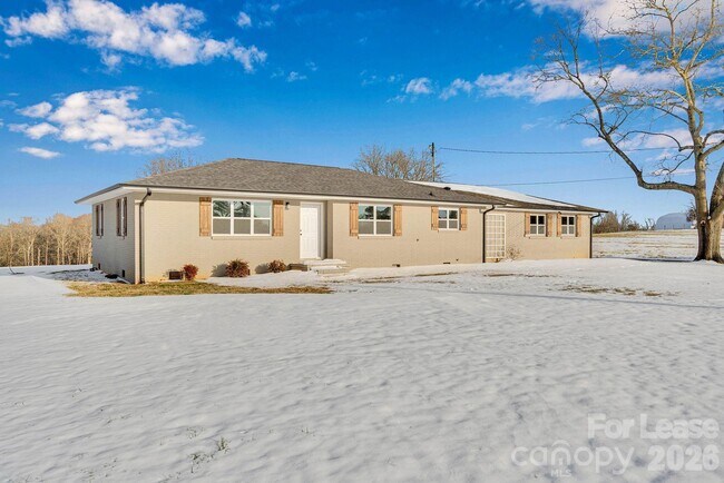 Foto del edificio - 2765 Long Cir