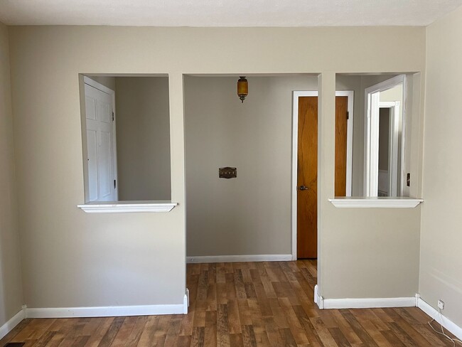 Foto del edificio - Ozark - Walk Out Basement with Extra Livin...