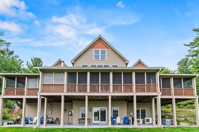 Building Photo - 120 Groton Rd