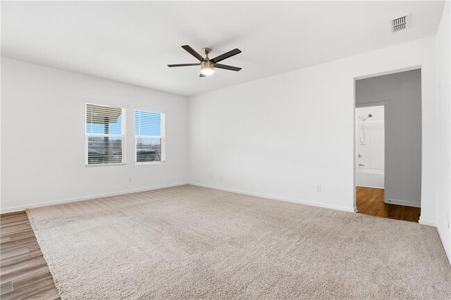 Building Photo - 395 Knightsbridge Ln