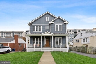 Building Photo - 1221 S Rolfe St