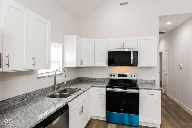 Foto del edificio - 2950 Winthrop Ave