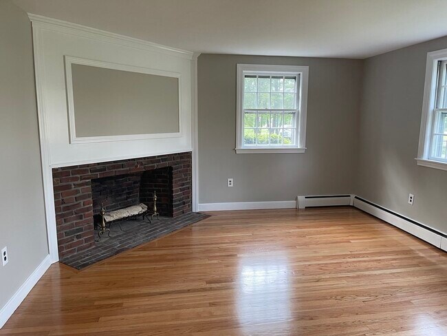Building Photo - 134 Stony Brook Rd