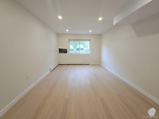 Building Photo - 41 Tanager Rd