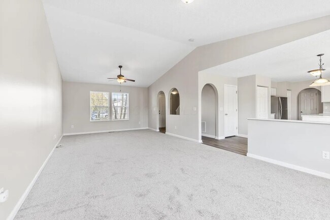 Large Living Room w cathedral ceiling - 8810 Greylag Loop