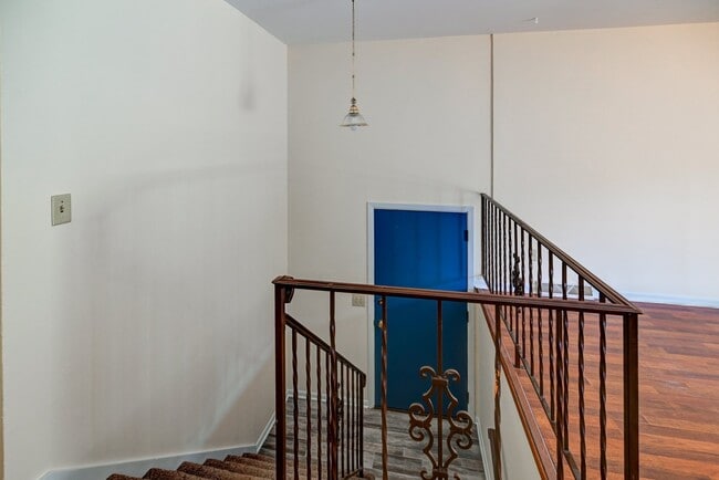 Building Photo - 2035 Adderbury Ln