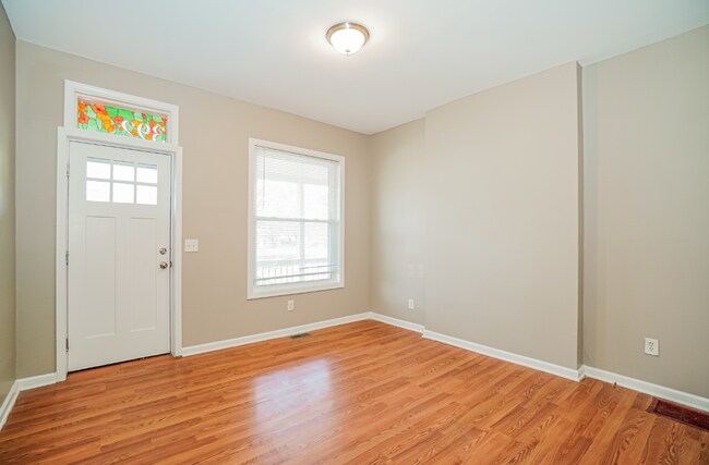 Foto del edificio - 392-394 N Garfield Ave