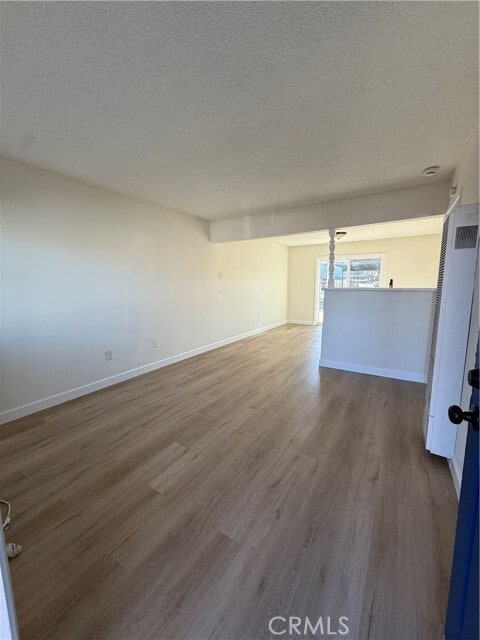 Foto del edificio - 558 S Benjamin St