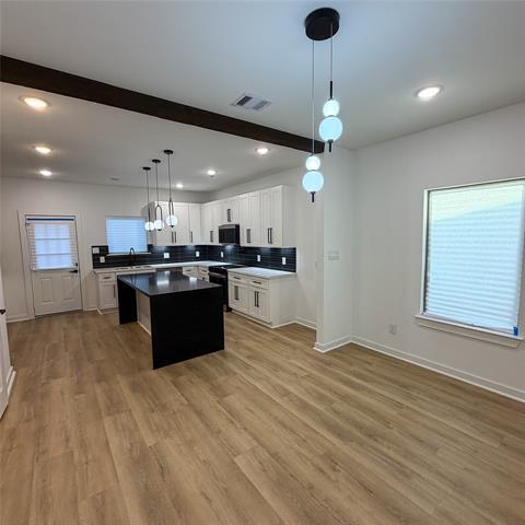 Foto del edificio - 4916 Tronewood St