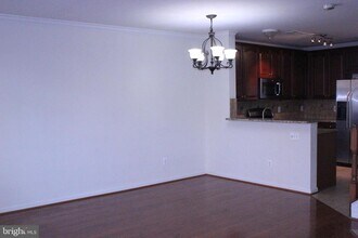 Building Photo - 42525 Highgate Terrace