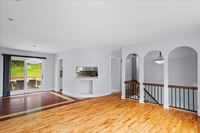 Foto del edificio - Heathcote Hill neighborhood 3 Bedroom 2 Ba...