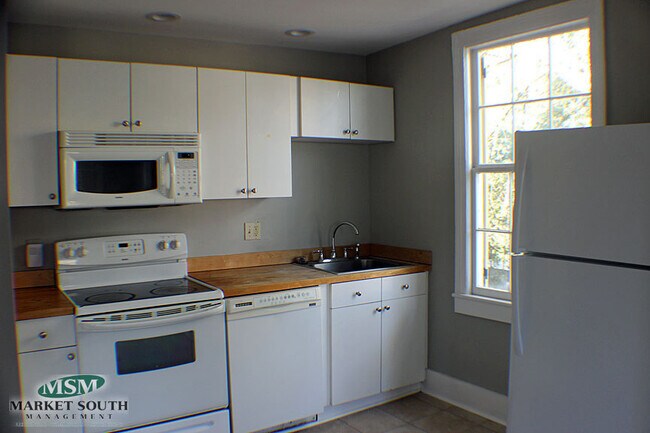 Foto del edificio - WALK TO FORSYTH!