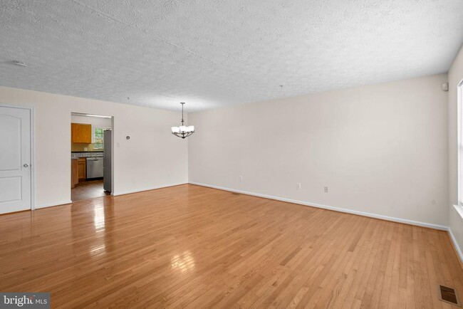 Building Photo - 3254 Halcyon Ct