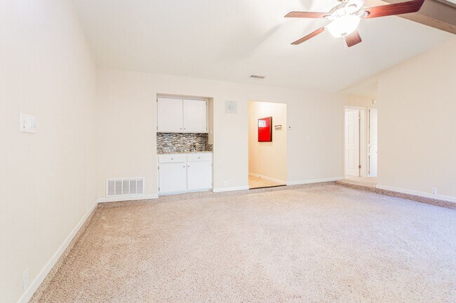 Building Photo - 13202 Rampart St