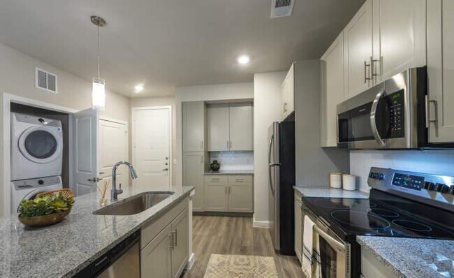 Building Photo - 1 bedroom in Richmond TX 77407