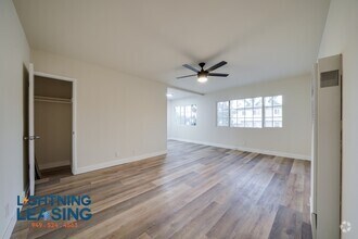 Building Photo - 3841 Gibraltar Ave