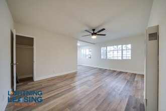 Building Photo - 3841 Gibraltar Ave
