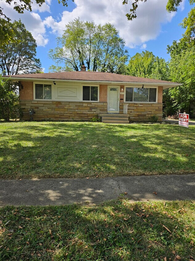Foto principal - 3607 Astor Ave