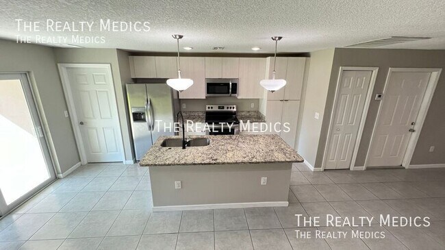 Foto del edificio - 1550 Pace Dr NW