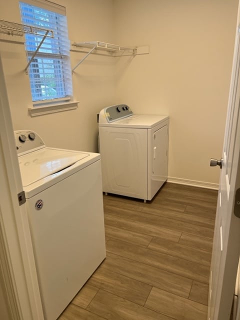 Building Photo - 1800 Tsuga Way