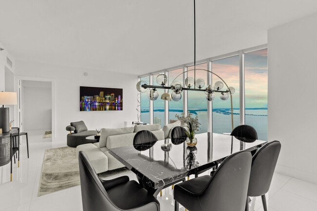 Foto del edificio - 631 Brickell Ave