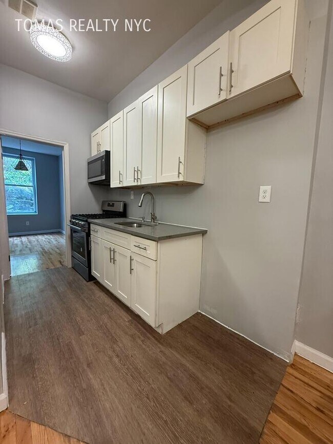 Foto del edificio - 1235 Union Ave