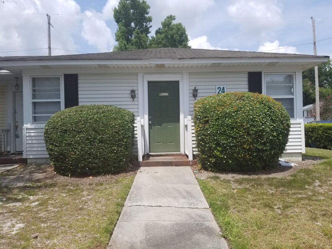 Primary Photo - 302 S Beltline Blvd