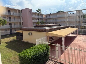 Building Photo - 2800 NW 56th Ave