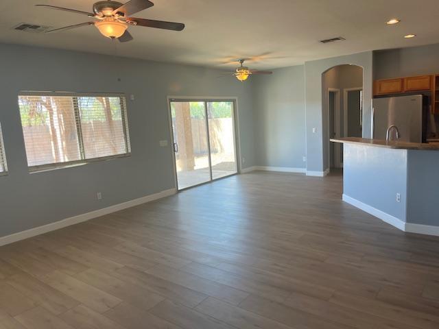 Foto del edificio - 9428 S 35th Glen