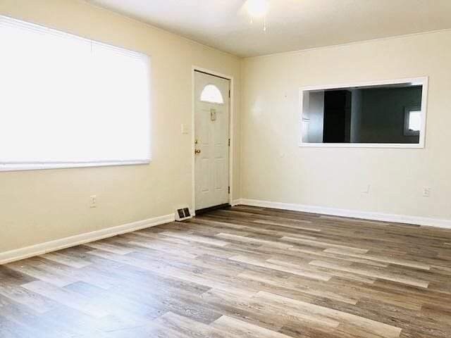 Foto del edificio - 1318 Montain Rd