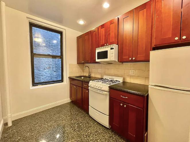 Foto principal - 2 bedroom in NEW YORK NY 10128