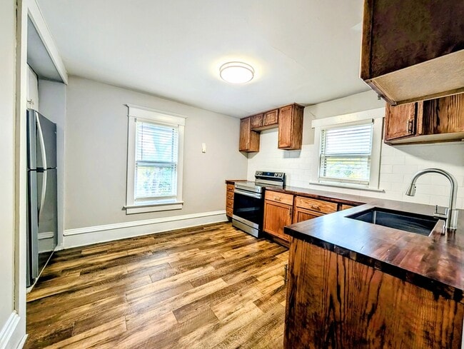 Foto del edificio - 1012 Bethel St