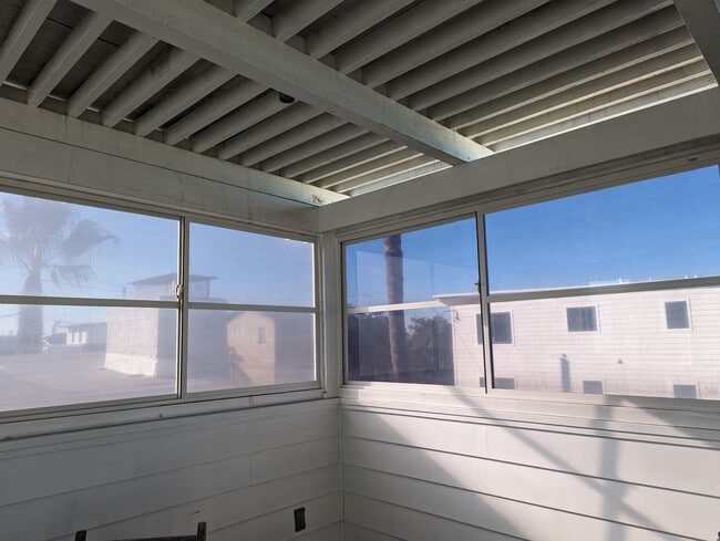 Building Photo - 3604 Alma Ave