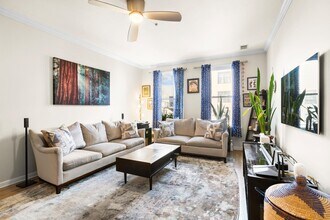 Building Photo - 510 Monroe St