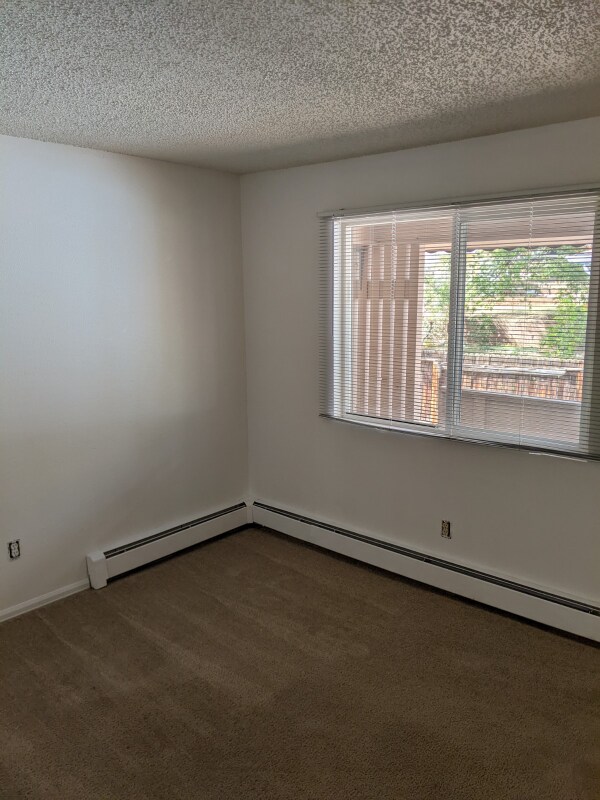 Foto del edificio - 3347 W Bijou St
