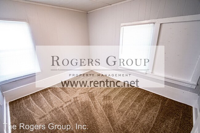 Building Photo - 2 br, 1 bath House - 704 Roberson St