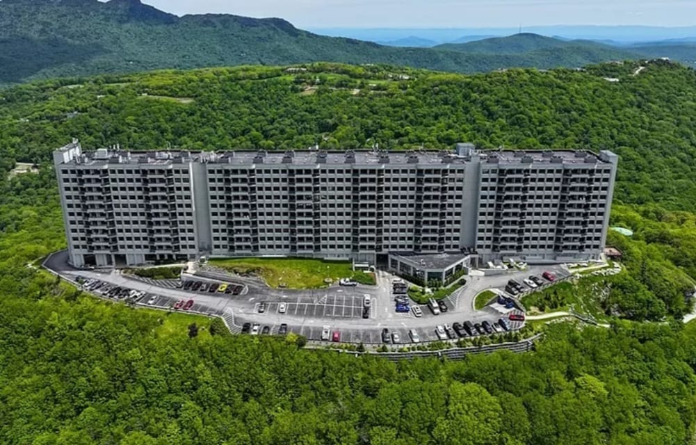 Photo - 303 Sugar Top Dr (Sugar Mountain, NC)