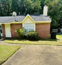 Building Photo - 416 Richview Park Cir W