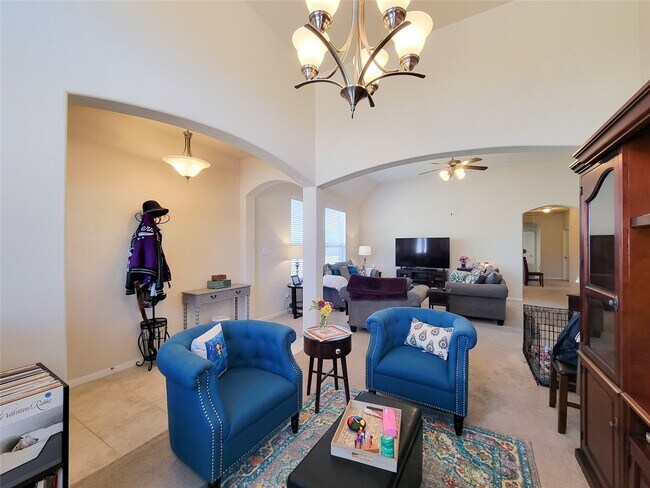 Building Photo - 23603 Villa Lisa Dr