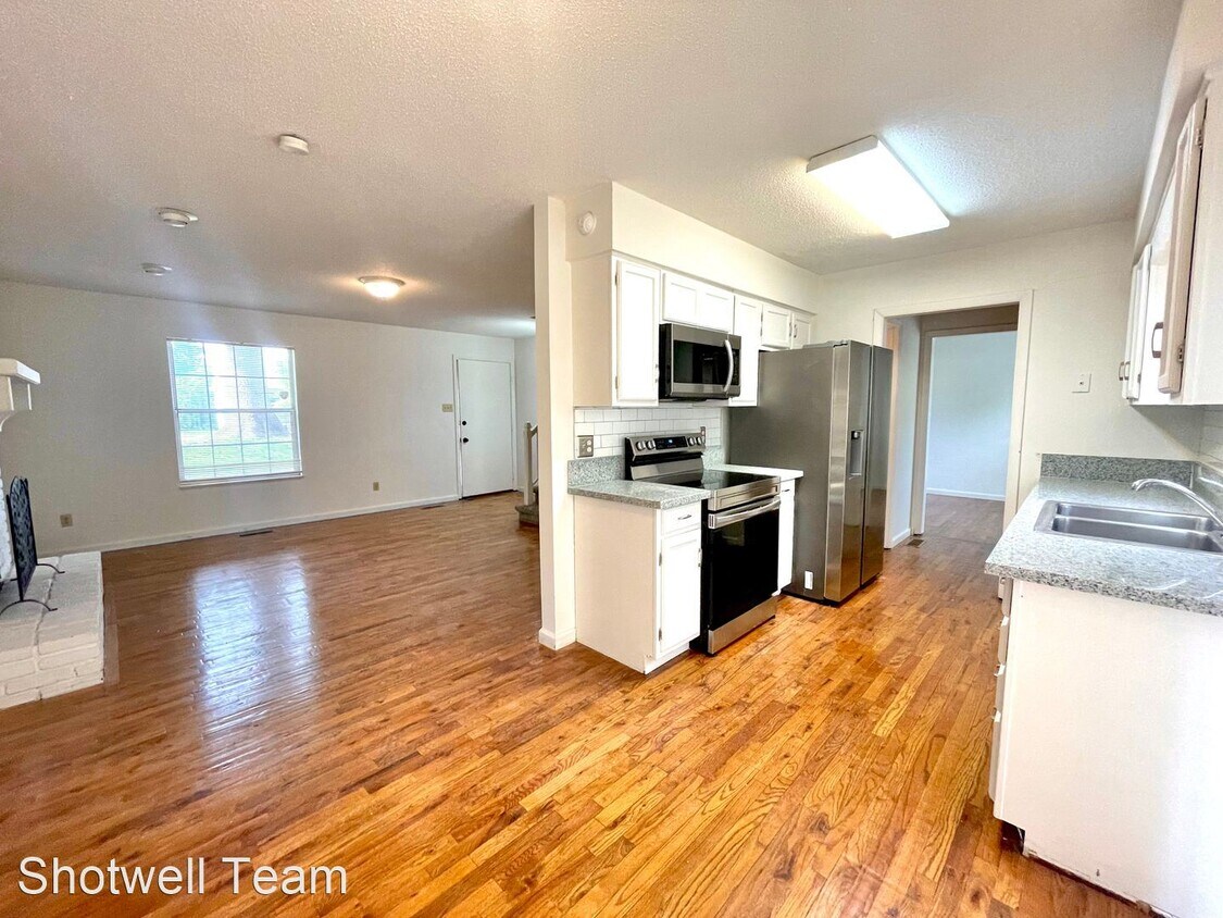 2305 Bridge Rd, Knoxville, TN 37922 House Rental in Knoxville