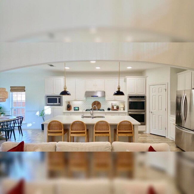 Foto del edificio - 1309 Needle Cactus Dr