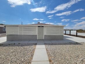 Building Photo - 6614 Tamarisk Ave