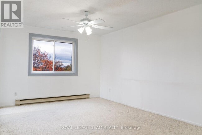 Building Photo - 270 Brittany Dr