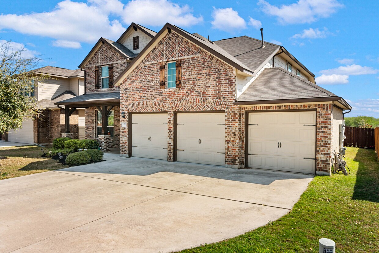 Foto principal - 9870 Mulhouse Dr