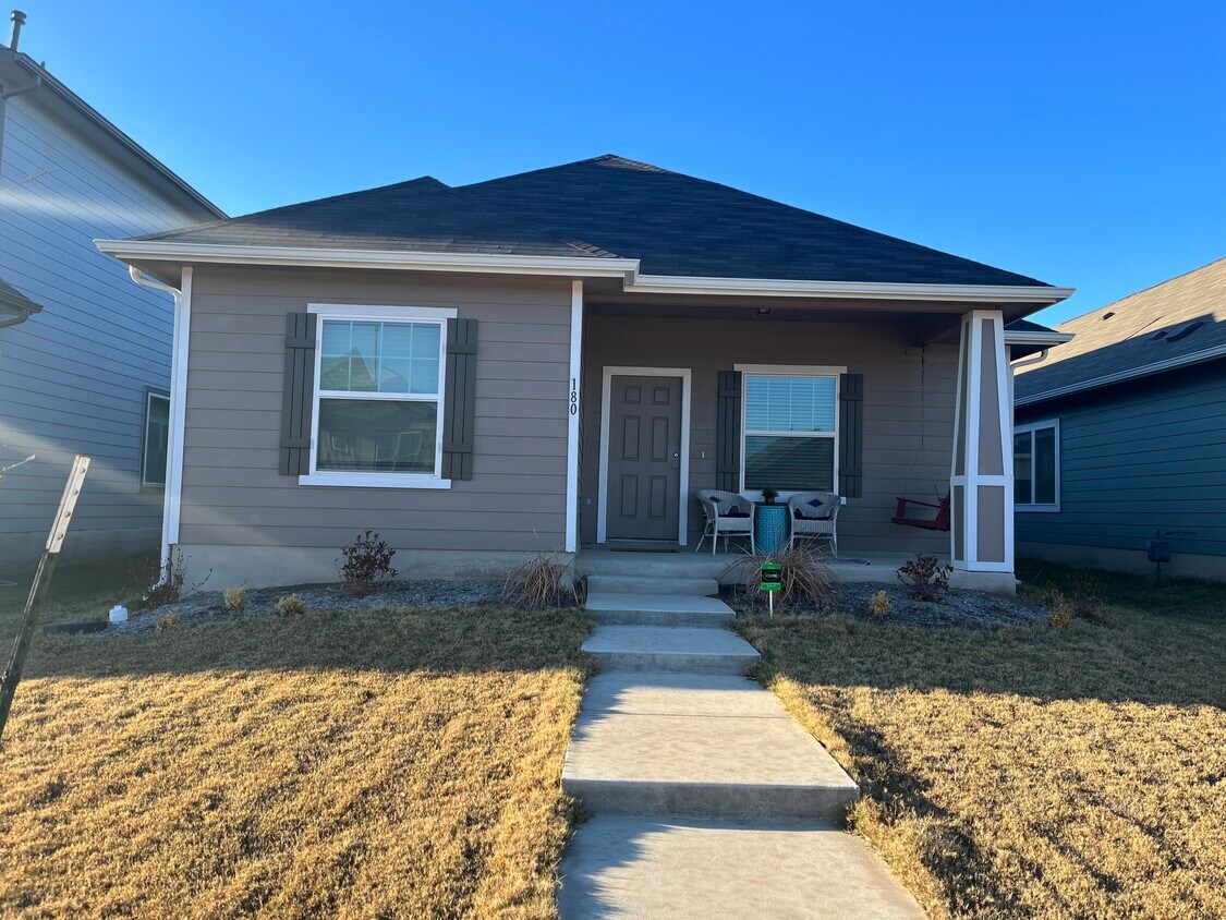 180 Zion Dr, Niederwald, TX 78640 House Rental in Niederwald, TX