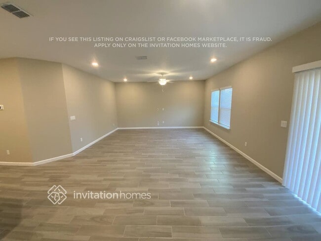 Building Photo - 2571 Laylas Wy