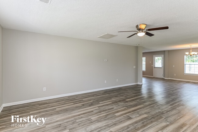 Foto del edificio - 2024 Clipstone Dr