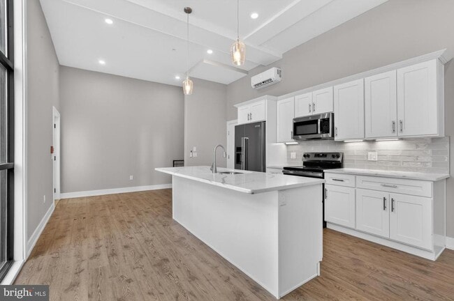 Foto del edificio - 2034 N Front St