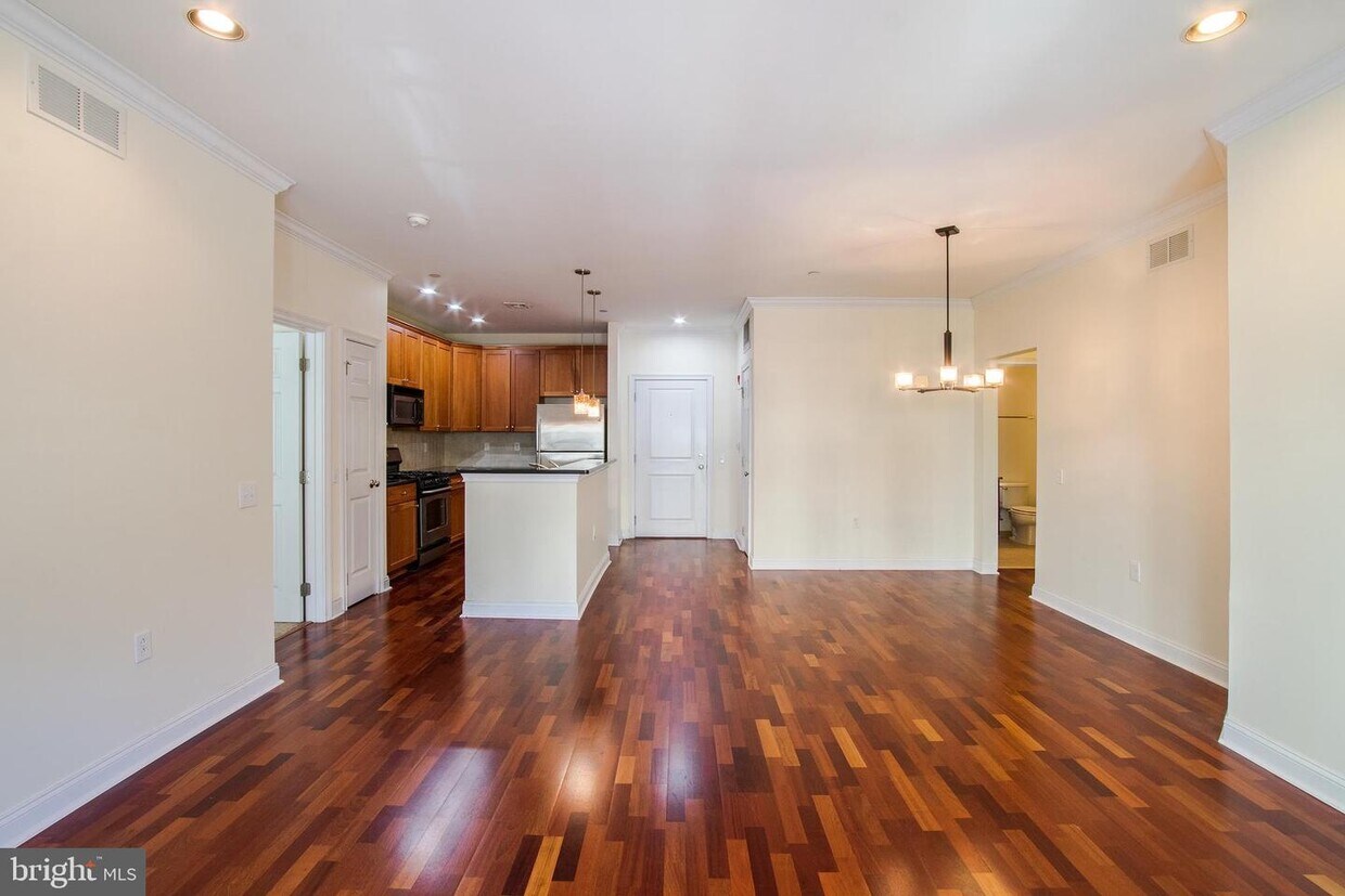 500 Admirals Way Unit 207, Philadelphia, PA 19146 Apartment for Rent